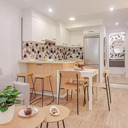 Diseno A Coruna Con Garaje Gratis By Theblueapartments Com Exterior foto
